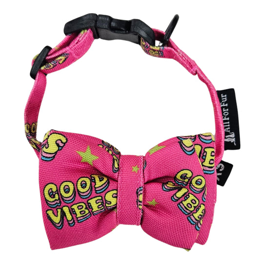 Good Vibes Print Cat & Puppy Bow Tie | Snap-Buckle Closure | D-Ring Attachment