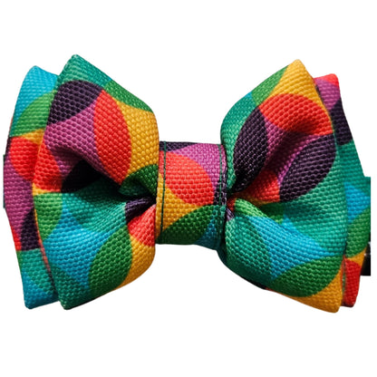 Green Aztec Cat & Puppy Bow Tie | Snap-Buckle Closure | D-Ring Attachment