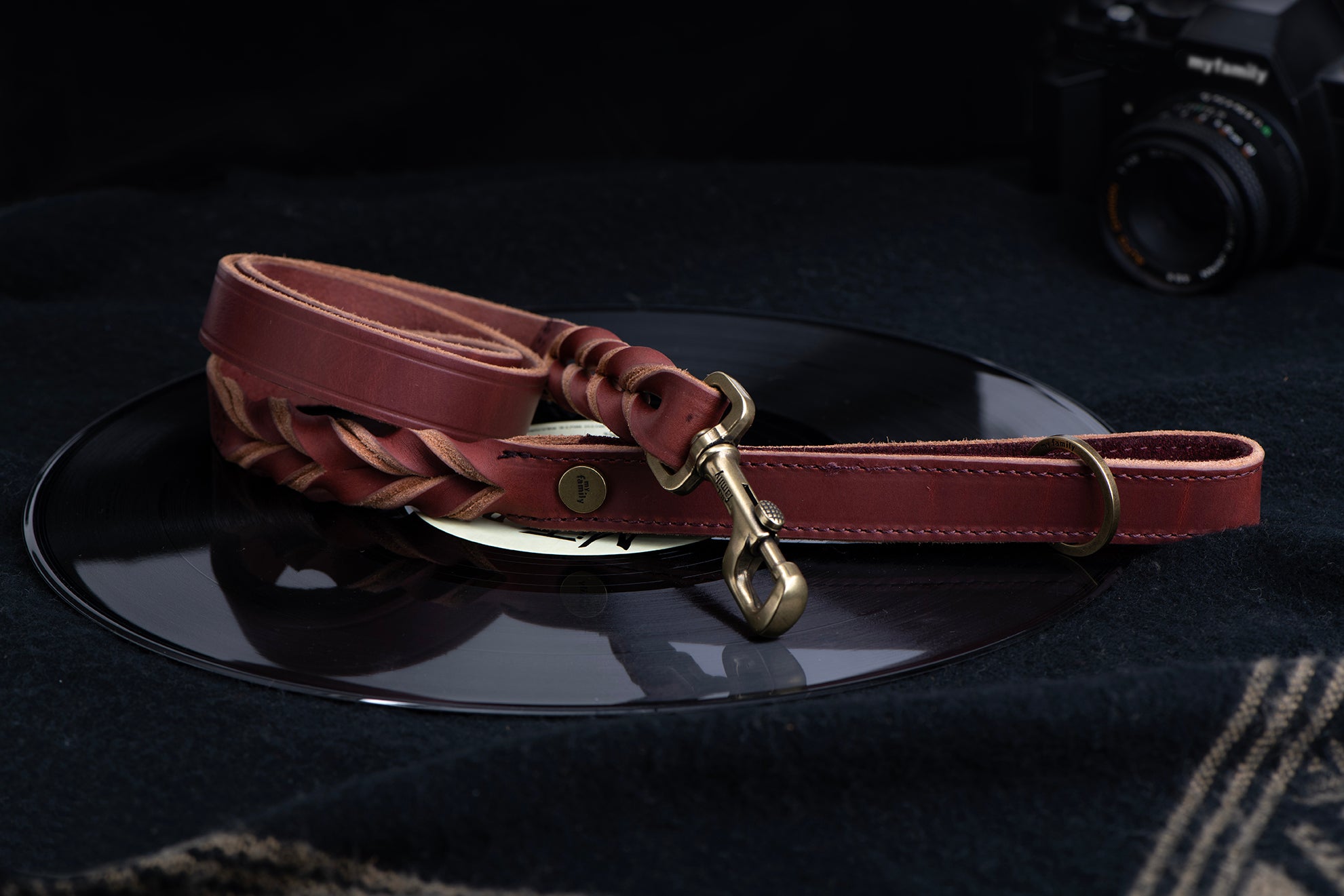 ASCOT COLLARBrown Leather Dog Collar