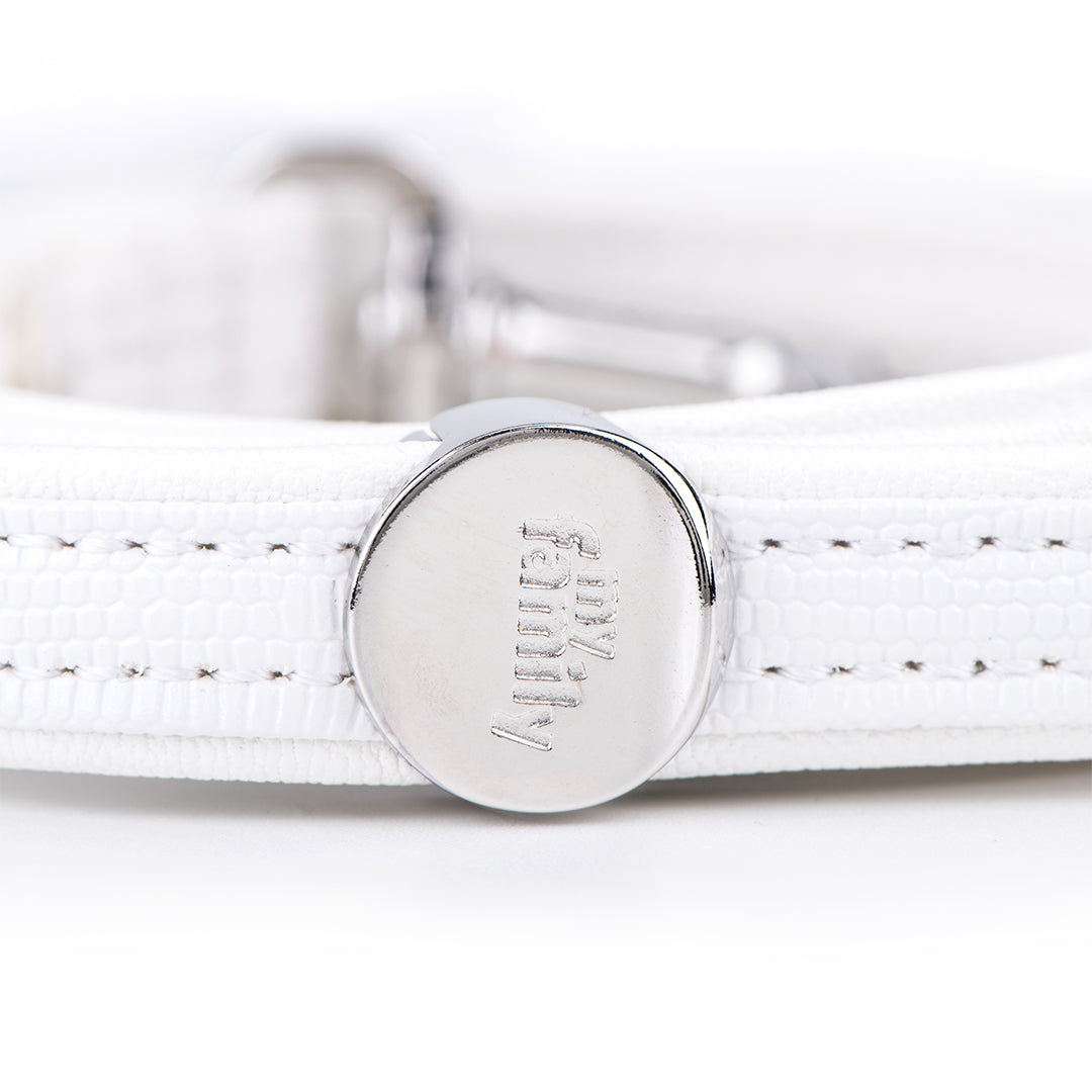 MyFamily Saint Tropez Leash in Fine Crafted White Leatherette